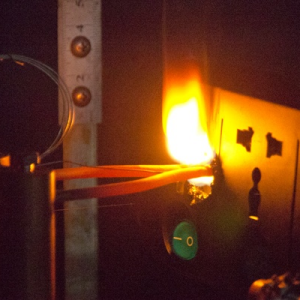 灼熱絲燃燒測試